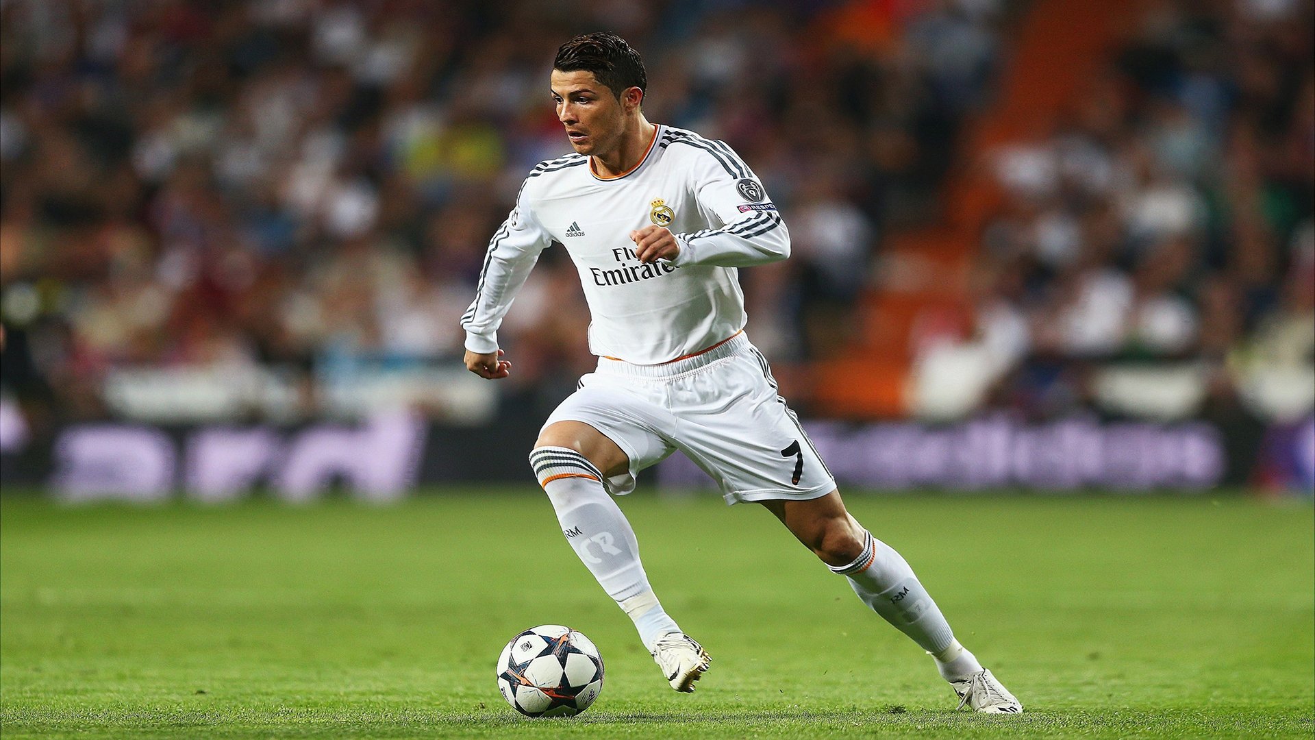 熊猫体育直播-围场惊雷，索伯轻取迈凯伦的技术革命，与诺里斯那道撕裂纪录的橙色闪电